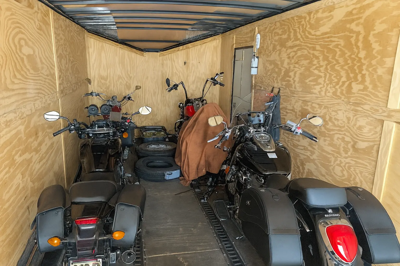 Enclosed motorcycle transport service for safe shipping across the U.S.